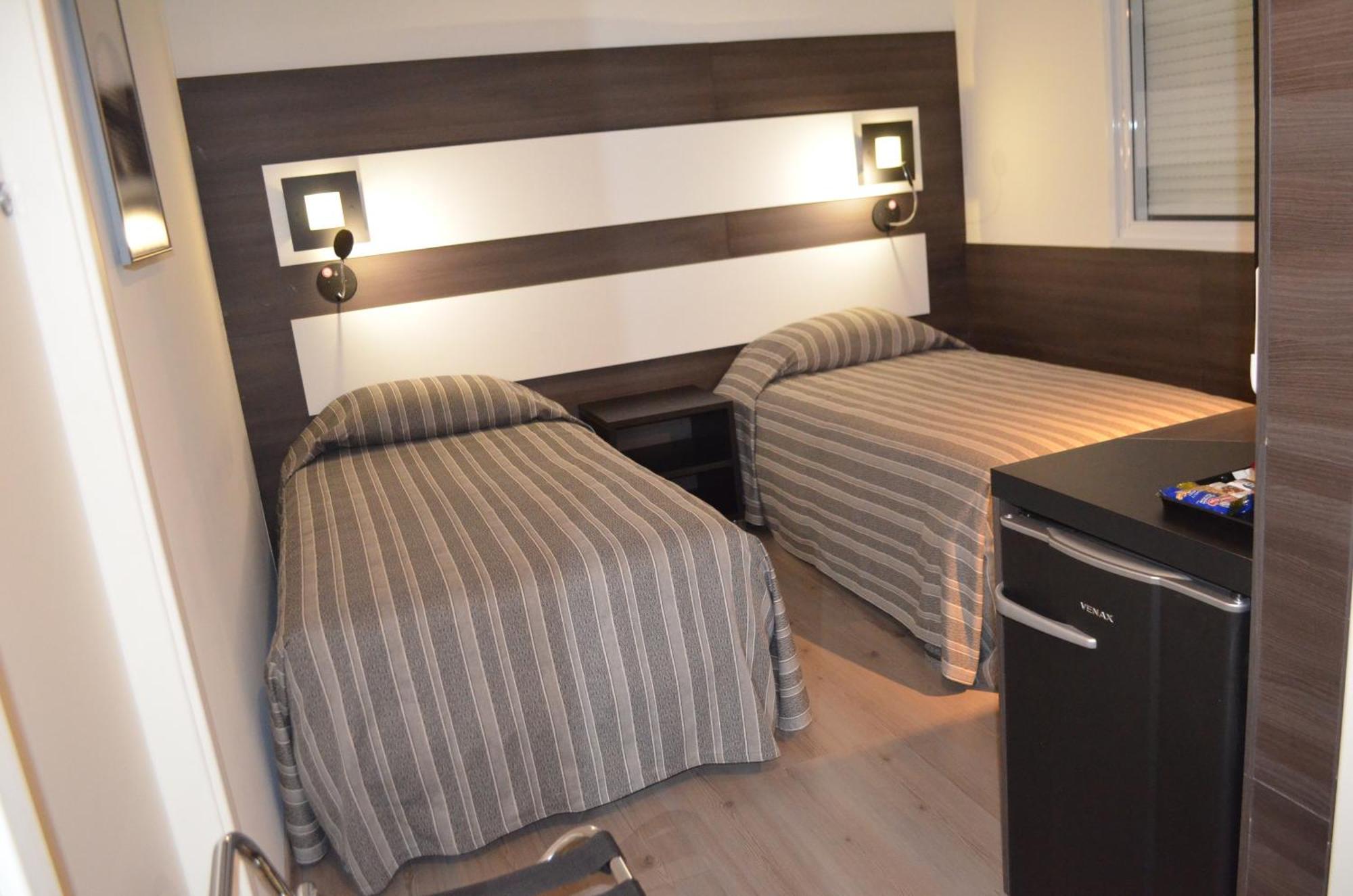 Prix Hotel Passo Fundo Habitación foto